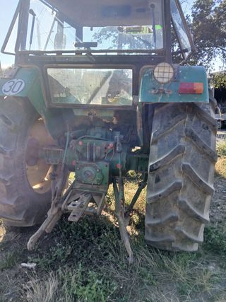 Tractor John Deere 2850 - único dueño