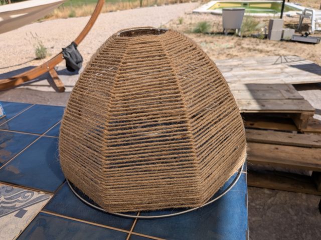 Lámpara colgante de cuerda