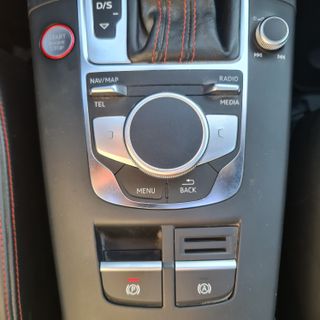 Audi RS3 LIMOUSINE 2.5 TFSI AUTOMÁTICO POCOS KM
