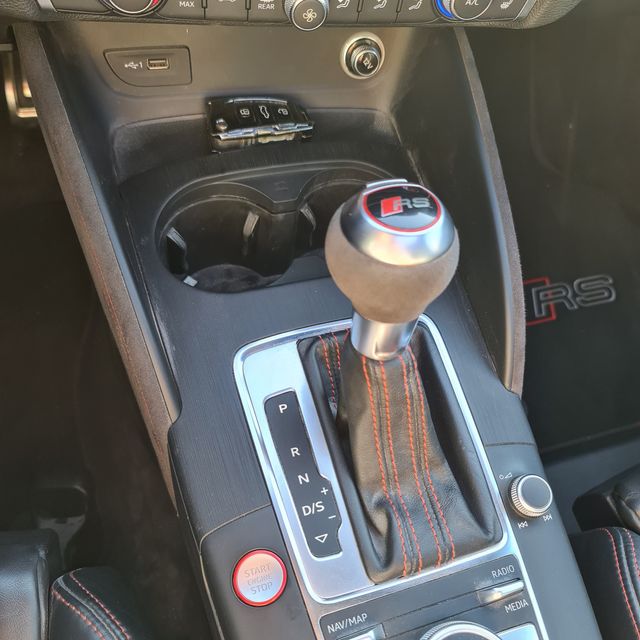 Audi RS3 LIMOUSINE 2.5 TFSI AUTOMÁTICO POCOS KM