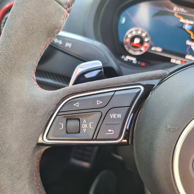 Audi RS3 LIMOUSINE 2.5 TFSI AUTOMÁTICO POCOS KM