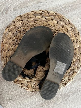 Sandalias planas negras talla 40