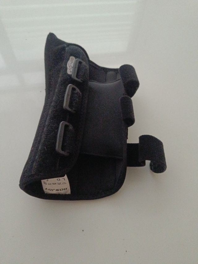 Muñequera DonJoy: Soporte de muñeca