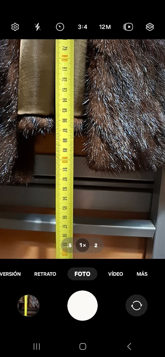 Abrigo corto tipo  V.Y.S..O. N.  marrón