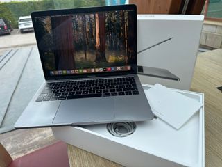 MacBook Pro 13" Gris Plata