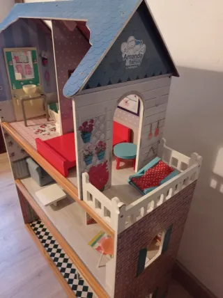 Casa Muñecas Madera Amanda