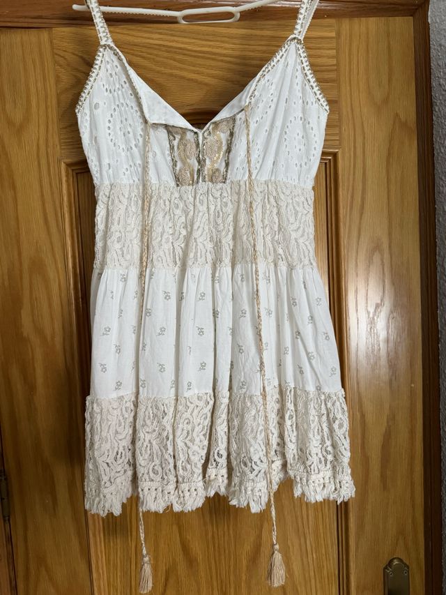 Top blanco y beige de encaje XS Nuevo (Ibizenco)