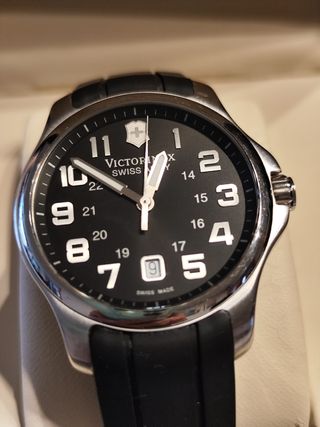 VICTORINOX Swiss Army Reloj Hombre
