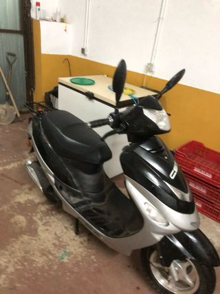Scooter 49cc 4 tiempos CS2