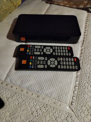 Decoder arancione + 2 controlli