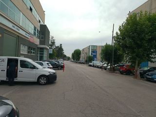Nave industrial en venta en San Andrés en Madrid