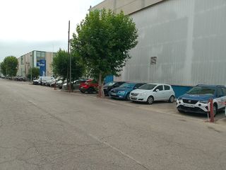 Nave industrial en venta en San Andrés en Madrid