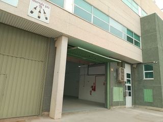 Nave industrial en venta en San Andrés en Madrid