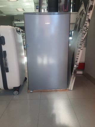 Nevera VALBERK, frigorífico pequeño