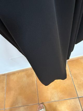 Vestido negro Zara