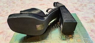 Sandali neri tacco alto