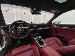 Porsche 911 Turbo S 3.7 650cv PDK Nacional