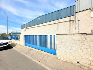 Nave industrial en venta en Zona Industrial en Paracuellos de Jarama
