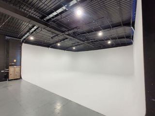 Nave industrial en venta en Zona Industrial en Paracuellos de Jarama