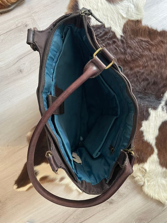 Bolsa para portátil HP marrón exterior