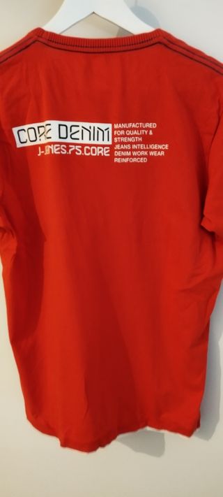 Camiseta roja Jack & Jones