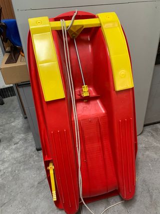 Trineo infantil con volante