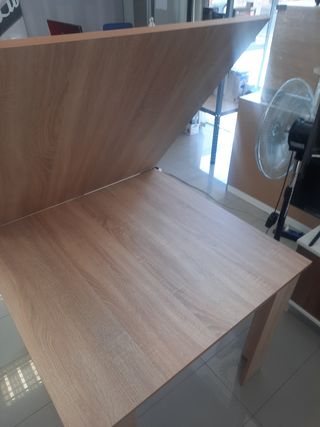 Mesa extensible de madera - beige