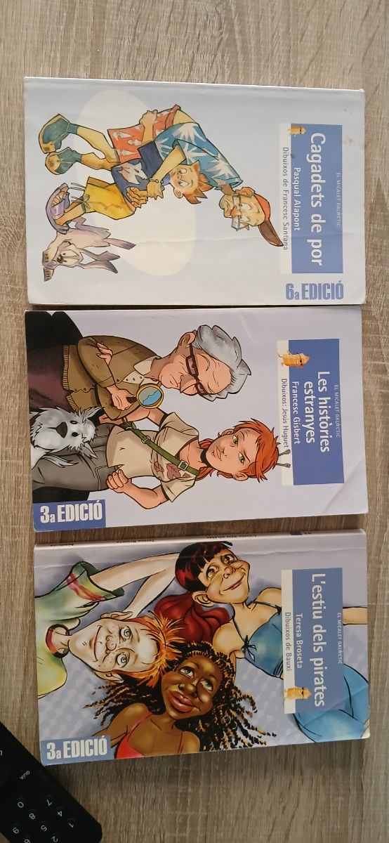 3 Libres del escritor Alcoyano  Francese Gisbert