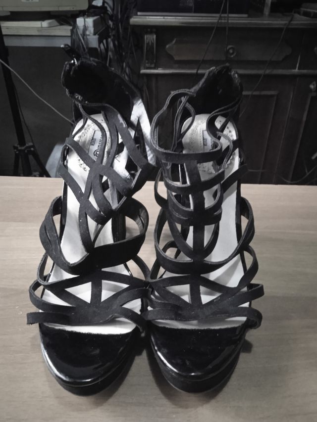 Sandali neri Formula Joven 38