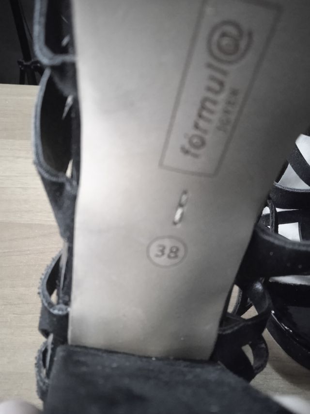 Sandali neri Formula Joven 38