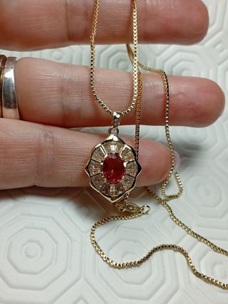 Collana oro con pendente rosso