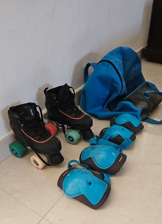 Patines infantiles talla 31 patines + protectores