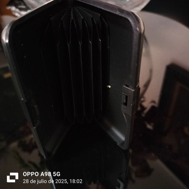 Billetera metálica gris - Hombre