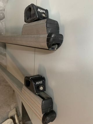 Portaesquís para 3 pares de esquís y un snowboard 