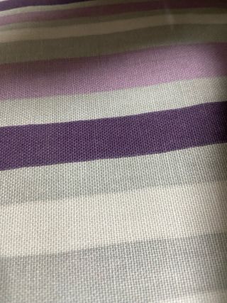 Tessuto a righe viola-grigio