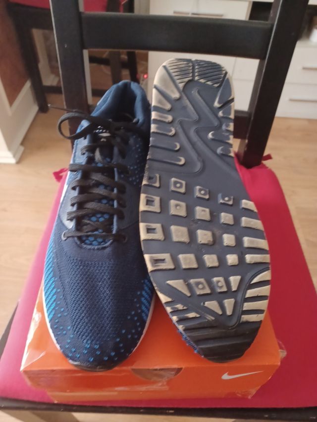 Zapatillas azu y blanco no ajutentica # 44 buen st