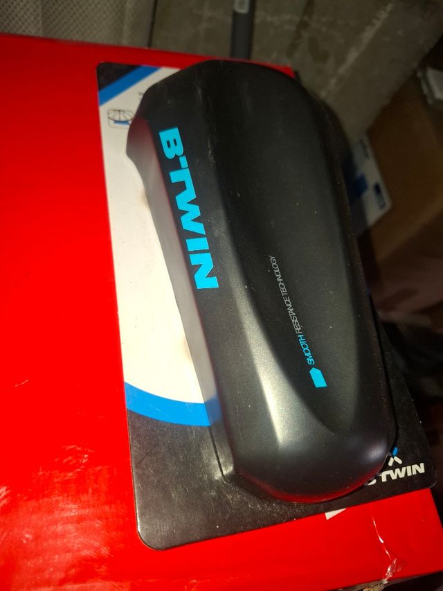 Soporte Rodillo B'Twin nuevo