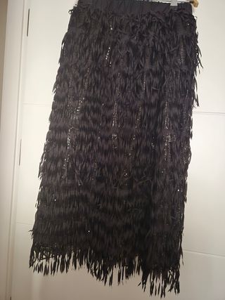 Falda negra flecos lentejuelas