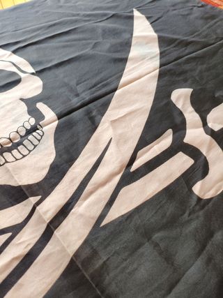 Bandera pirata calavera