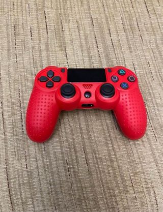 PS4 (PlayStation 4) con 2 mandos