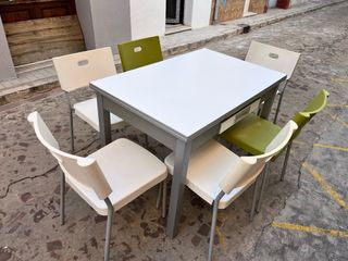 Mesa cocina ampliable + 6 sillas