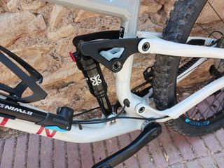 Bicicleta doble suspensión XL Marin, cuadro nuevo