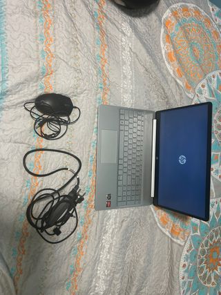 Portátil HP 15-seq2xxx Plata