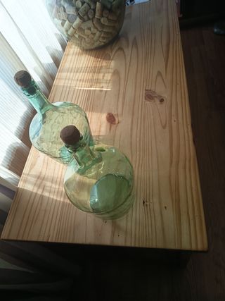 Mueble aparador madera maciza al natural. 