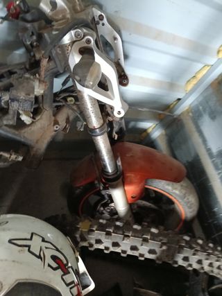 Yamaha MT-03 '06: Juego llaves + centralita 
