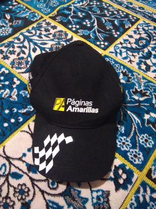 6 Gorras - Beige, Negras y Grises