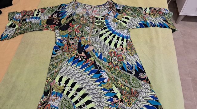 Vestido corto estampado multicolor