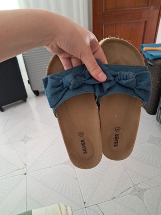 Sandalias nuevas, nunca las he utilizado