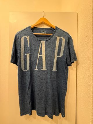 Camiseta GAP azul talla M