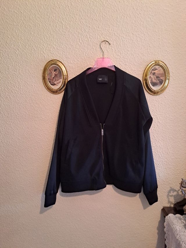 Cazadora bomber Zara negra - M